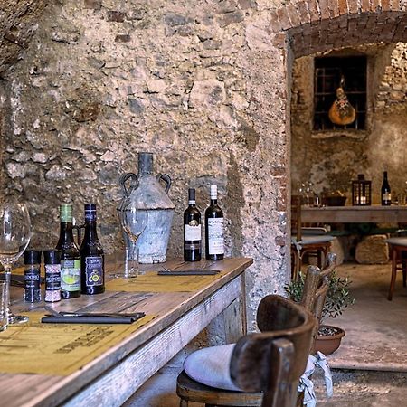 Locanda Dell'Oleificio Mezzane di Sotto ภายนอก รูปภาพ