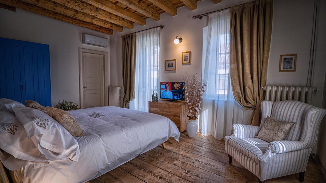 Locanda Dell'Oleificio Mezzane di Sotto ภายนอก รูปภาพ