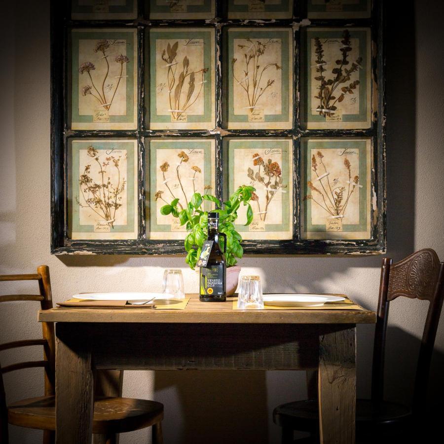 Locanda Dell'Oleificio Mezzane di Sotto ภายนอก รูปภาพ