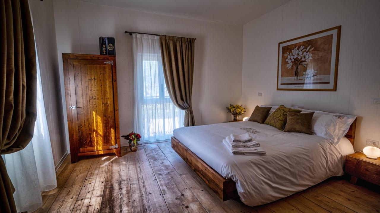 Locanda Dell'Oleificio Mezzane di Sotto ภายนอก รูปภาพ