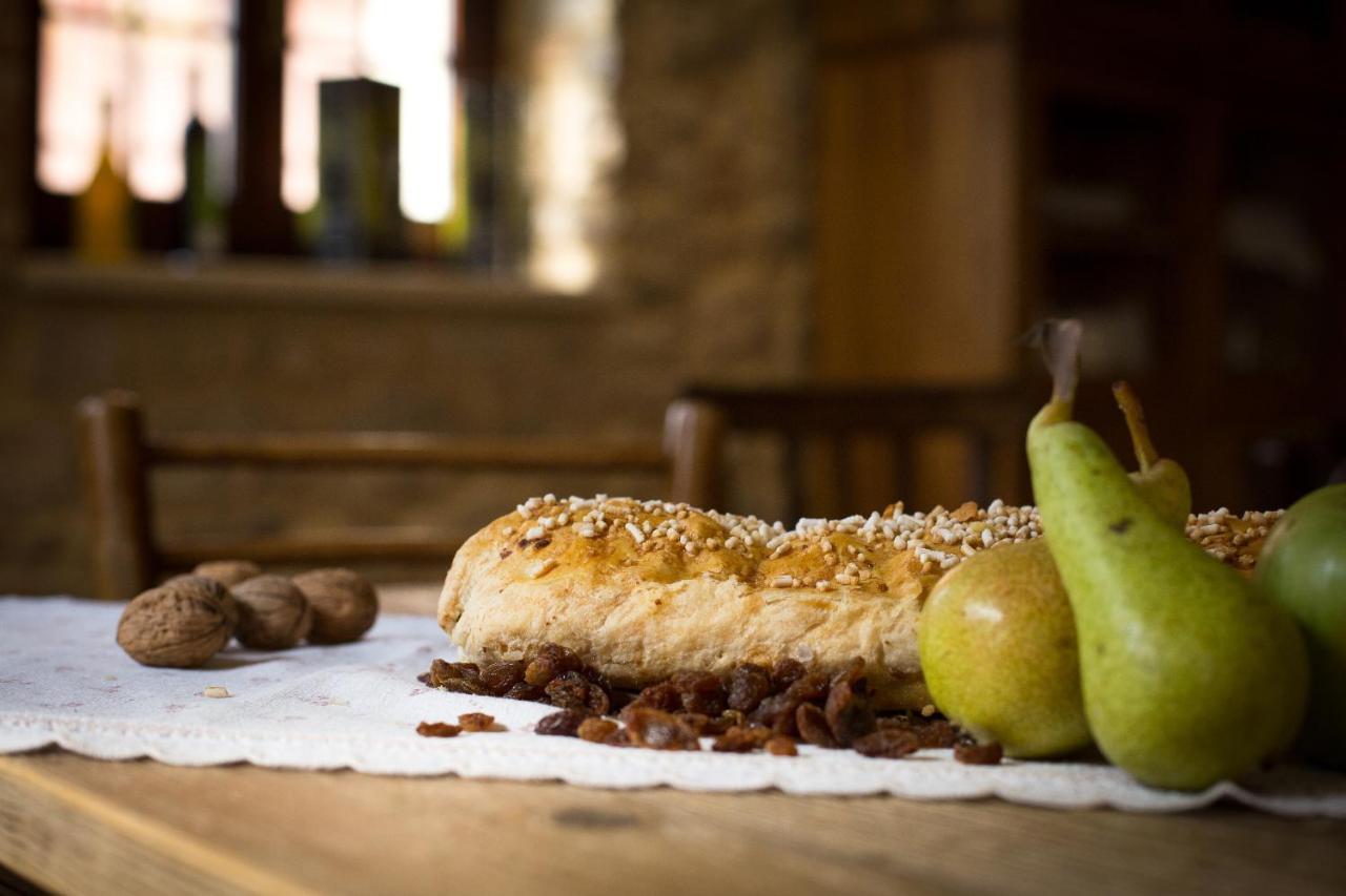 Locanda Dell'Oleificio Mezzane di Sotto ภายนอก รูปภาพ