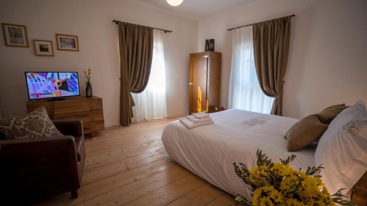 Locanda Dell'Oleificio Mezzane di Sotto ภายนอก รูปภาพ