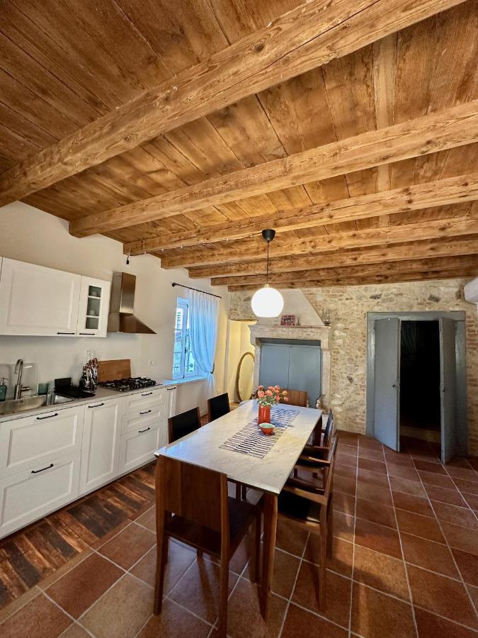 Locanda Dell'Oleificio Mezzane di Sotto ภายนอก รูปภาพ