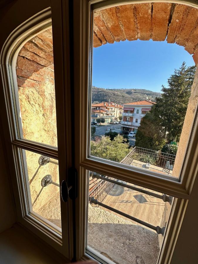 Locanda Dell'Oleificio Mezzane di Sotto ภายนอก รูปภาพ