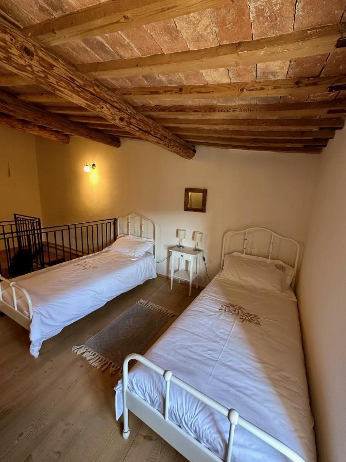Locanda Dell'Oleificio Mezzane di Sotto ภายนอก รูปภาพ